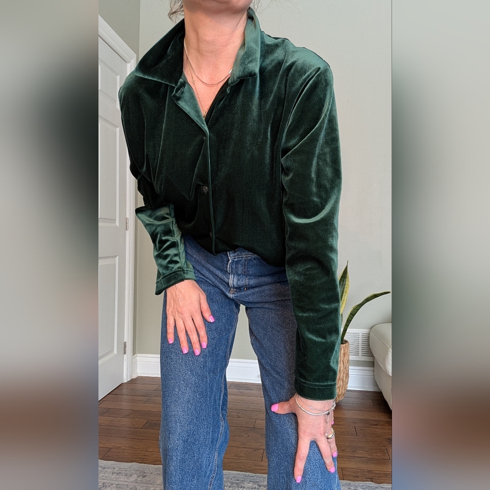 Retro Carroll Reed Women's Green Blouse Stretch Velvet Like Button-Up L